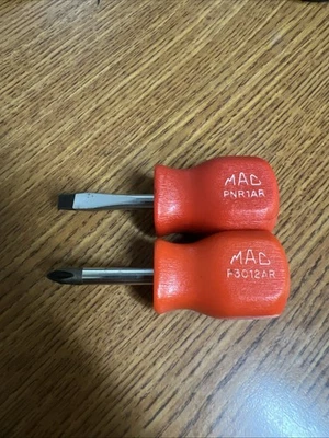 MAC TOOLS STUBBY SCREWDRIVERS P3012AR, PNR1AR RED HANDLES MADE IN USA - Image 1 of 4