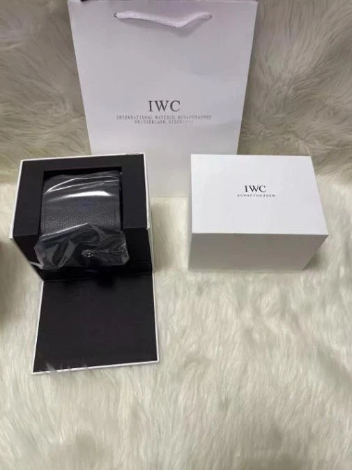Nuevo Lujo para Reloj IWC Schaffhausen Caja de Presentación y Estuche de Viaje de Cuero Foto 1 de 4
