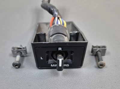 ¡Probado! Blazer 1986-93 S10 GMC S15 Jimmy Bravada Typhoon interruptor de espejo eléctrico Foto 1 de 4