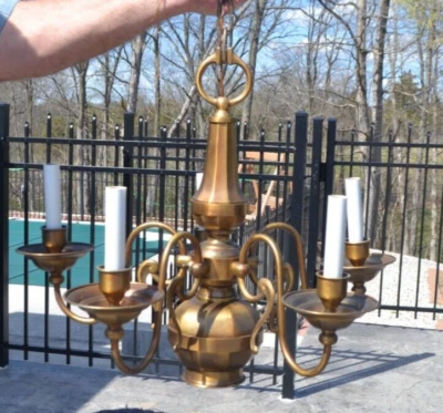 老式古董黄铜 5 腋式吊灯带中心灯 - 西班牙 — 第 1/4 张图片