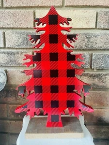 Red & Black Buffalo Check Wood Farmhouse Tree Large NEW - Picture 1 of 10