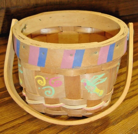 Small Woven Wood Basket Wicker~Handle~Multicolor Birds/Scrolls H=3.5" D=4.5" 816 Cover