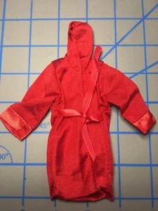 WWE Mattel Hall of Fame Elite Hulk Hogan Hulkamania Red Shirt Fodder Robe 726 - Picture 1 of 2