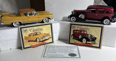1957 Cadillac Series 62 Coupe & 1933 Cadillac Series 355C Fleetwood SedanDiecast - Image 1 of 3