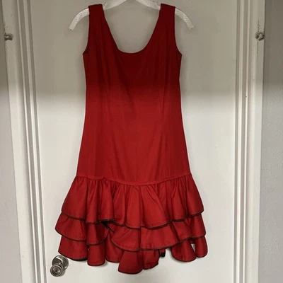Vestido Moschino Vintage Años 90 Volantes Cremallera Se Ajusta a Pequeño 14x35 Necesita Limpieza en Seco Como Está Foto 1 de 4