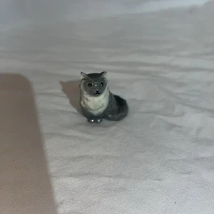 Hagen-renamed Miniature Gray Persian Cat Figurine 1, 1/2” - Picture 1 of 3