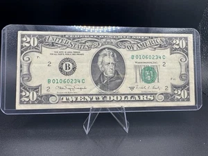 💵 1988A $20 Bill 💵 Old Style Federal Reserve Note B01060234C Rare Vintage 💰 - Picture 1 of 2