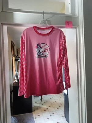 Camisa de softbol mediana para mujer Foto 1 de 3