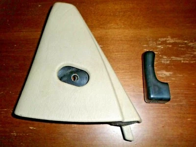 1990 90 Mercedes-Benz 300ce Coupe - Left Inner Mirror Trim w/ Handle (Manual) Foto 1 de 4
