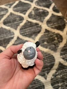 Mattel Fisher Price Little People Sheep Lamb White 2007 Farm Zoo Animal Figurine - Picture 1 of 9