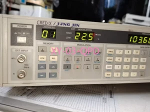 1PCS Used CREDX/ JUNG JIN SG-1501B FM STEREO/FM-AM Signal Generator - Picture 1 of 5