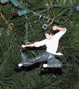 🎅🏽 FIGURA PERSONALIZADA BRUCE LEE ADORNO NAVIDAD - Imagen 1 de 2