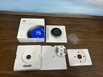 Google Nest A0013 3rd Gen Learning Thermostat Nest Pro Edition T3008US - NEW - Image 1 of 4