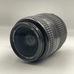 Nikon Nikkor AF 28-70mm f3.5-4.5D Zoom Lens From Japan - Picture 1 of 6