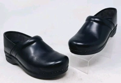 Zueco para mujer Dansko Pro XP negro descapotable 41 3US 10,5 Foto 1 de 4