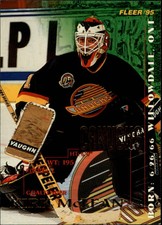1994-95 Fleer Canucks Hockey Card #227 Kirk McLean
