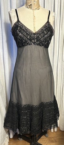 Foto 1 di 11