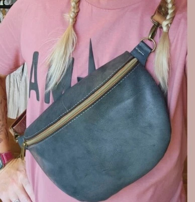 Bolso bandolera de cuero The Scandinavian Gnome Papaya (bronceado/marrón) Foto 1 de 4