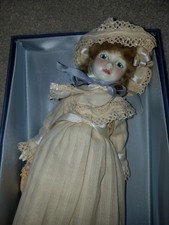 Royal Doulton Nisbet Vera Porcelain Doll Kate Greenway Collection 759/5000 Rare