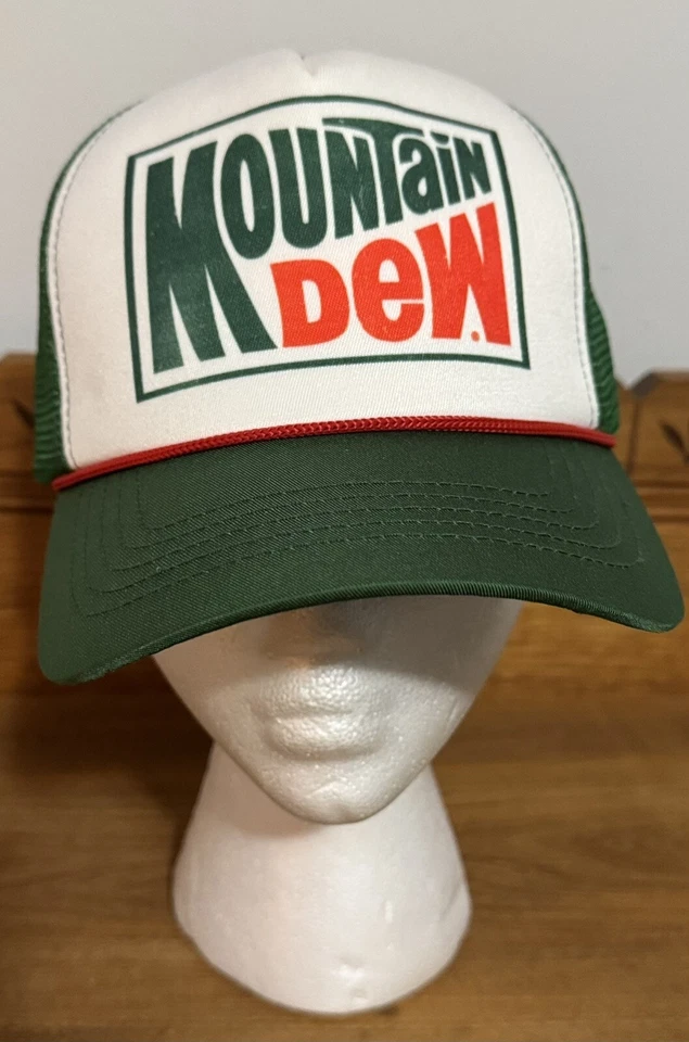 Mountain Dew 卡车司机风格平沿帽棒球帽 OSFM 红色罗纹 — 第 1/1 张图片