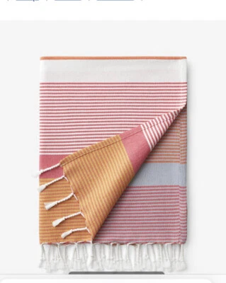 NEW The Company Store Flatweave Hamman Cotton Beach Towel 39in.x68in. - Image 1 of 4