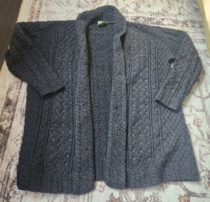 Shannon Woolen Mills Women's Sz. 2X Grey Cableknit Wool Cardigan Sweater - Picture 1 of 7