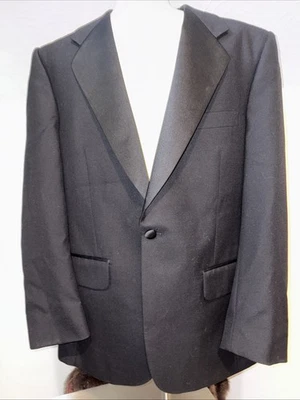 Burberrys Sport blazer Satin Lapel Jacket Wool Tuxedo Worn Once 40 - Image 1 of 4