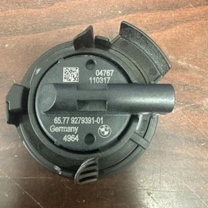 BMW G30 F90 G31 G32 G11 G12 FRONT IMPACT SENSOR PN: 65.77 9279391-01 (P) - Picture 1 of 3