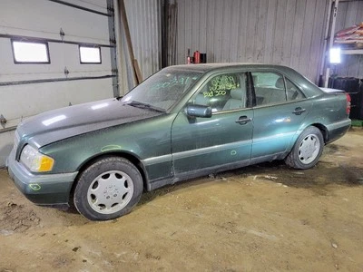 Wiper Transmission 202 Type C230 Fits 94-97 MERCEDES C-CLASS 2066390 - Image 1 of 4