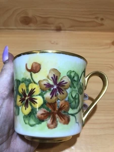 Limoges Teetasse handbemalt Blumen, Goldrand - Bild 1 von 9