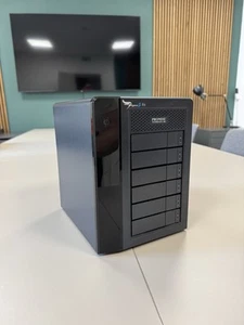 PROMISE Pegasus2 R6 RAID System Thunderbolt 2 mit 6TB (3x2TB) in OVP - Afbeelding 1 van 7