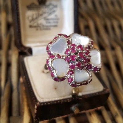 Anillo de Plata de Ley 925, Madreperla y Rubíes, Talla R US 8.5, Declaración  Foto 1 de 4