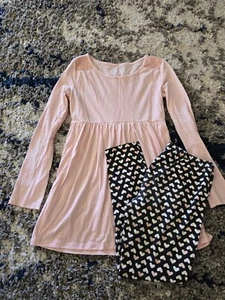 BASIC EDITIONS GIRLS XL (14/16) 2PC PINK/BLACK HEARTS HOLIDAY TUNIC TOP/PANTS - Picture 1 of 7