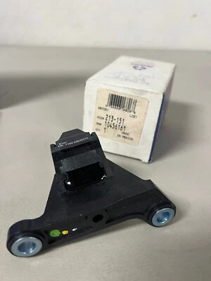 ACDelco 213-151 Crankshaft Position Sensor GM 10456161 Original Equipment - NEW - Image 1 of 2