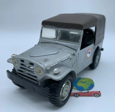 Barlux Fiat Campagnola Club Italiano, automodello scala 1:24, vintage (3133) - Immagine 1 di 4