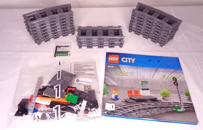 LEGO City Tren de Pasajeros 60197: Plataforma Completa y Pista Solo - Bolsa Sellada Foto 1 de 4