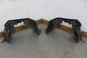 91-96 Chevy C4 Corvette Front Pair LH&RH Inner Fender Wheel Liners (Black) OEM - Foto 1 di 22