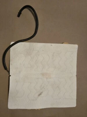 Элемент тепловой подушки верхнего сиденья 03–11 Lincoln Town Car FORD 3W1X14D696AA от оригинального производителя - Изображение 1 из 3