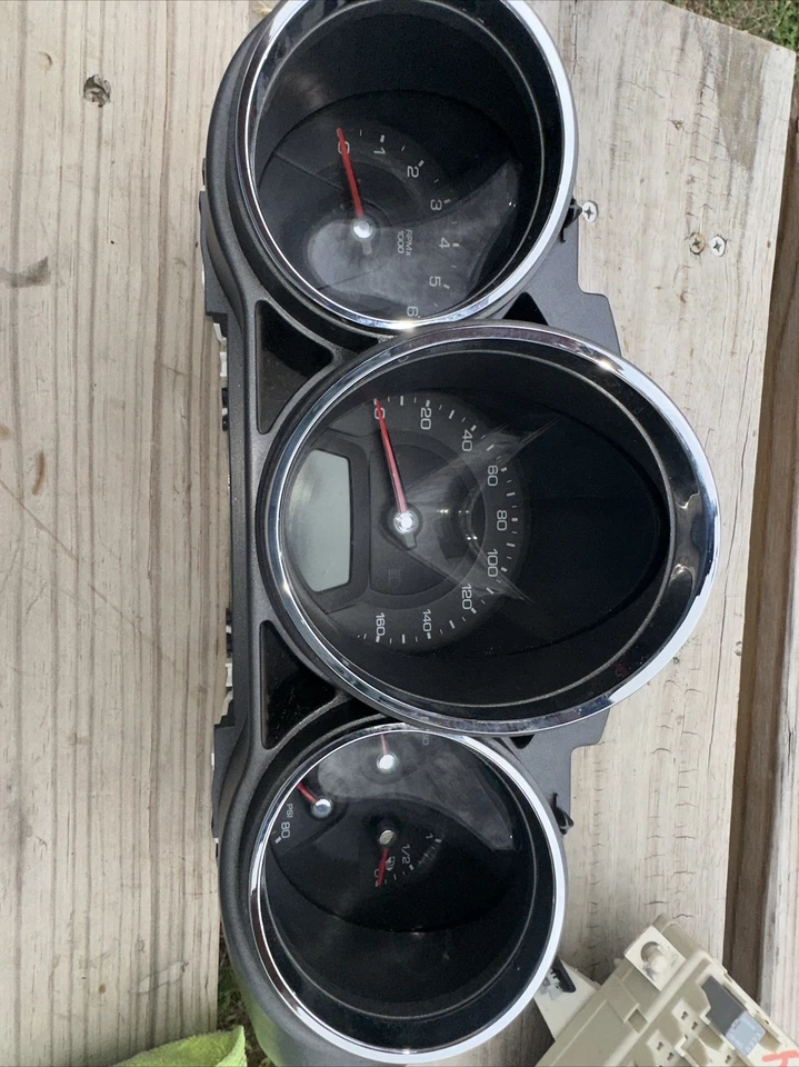 08. Instrumento medidor velocímetro Cadillac CTS millas OEM 25854989 Foto 1 de 4