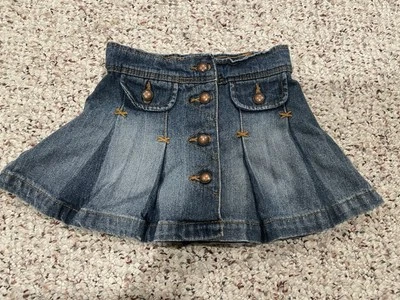 Little Girls Denim Pleated Skirt (Size S / Size 6-7 - Image 1 of 4