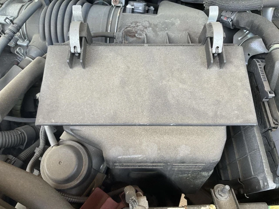 Filtro de aire compatible con 10-15 LEXUS RX350 4717702 Foto 1 de 1