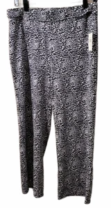 Women's Retrology Dressy Capris - Picture 1 of 3