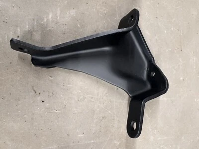 Soporte de bomba de dirección asistida Oldsmobile Cutlass 442 1968-1971 455 Ninety Eight 88 Foto 1 de 4