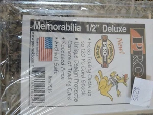 Pro Mold Memorabilia 1/2" Deluxe card holder premium serues - Picture 1 of 2