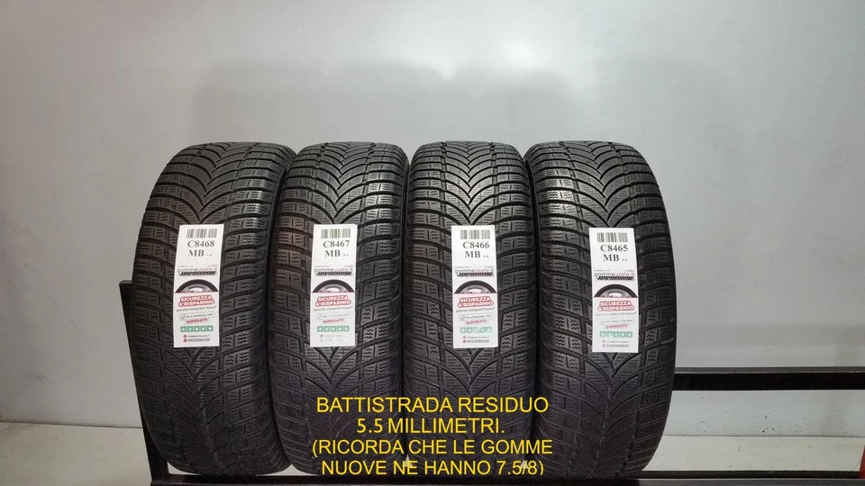 Gomas Usadas Térmicas 215/55R17 98V MAXXIS Presa Snow Neumáticos C08468 - Imagen 1 de 1