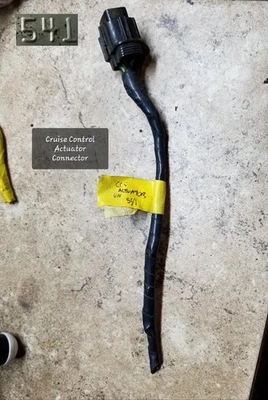 CONECTOR ATUADOR SUBARU FORESTER CRUISE CONTROL FABRICANTE DE EQUIPAMENTO ORIGINAL 2003-2005 - Imagem 1 de 2