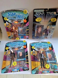 LOTE DE 4 FIGURAS DE ACCIÓN STAR TREK PLAYMATES - Imagen 1 de 5