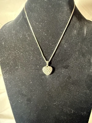 Collar corazón hinchado Brighton "What We Think We Become" con cristal de Swarovski azul Foto 1 de 4