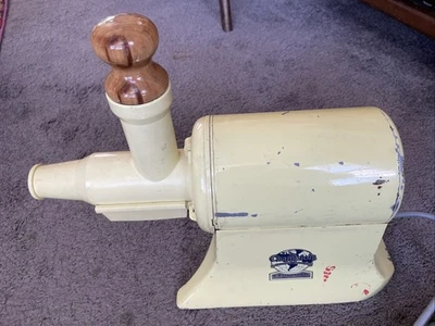 Espremedor de mastigação vintage Champion G5-NG-853S amarelo resistente EUA - Imagem 1 de 4