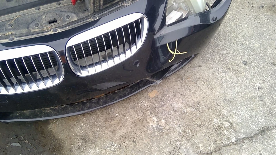 Driver Grille Bumper Mounted Upper Fits 06-10 BMW 650i 5055736 - Image 1 of 1